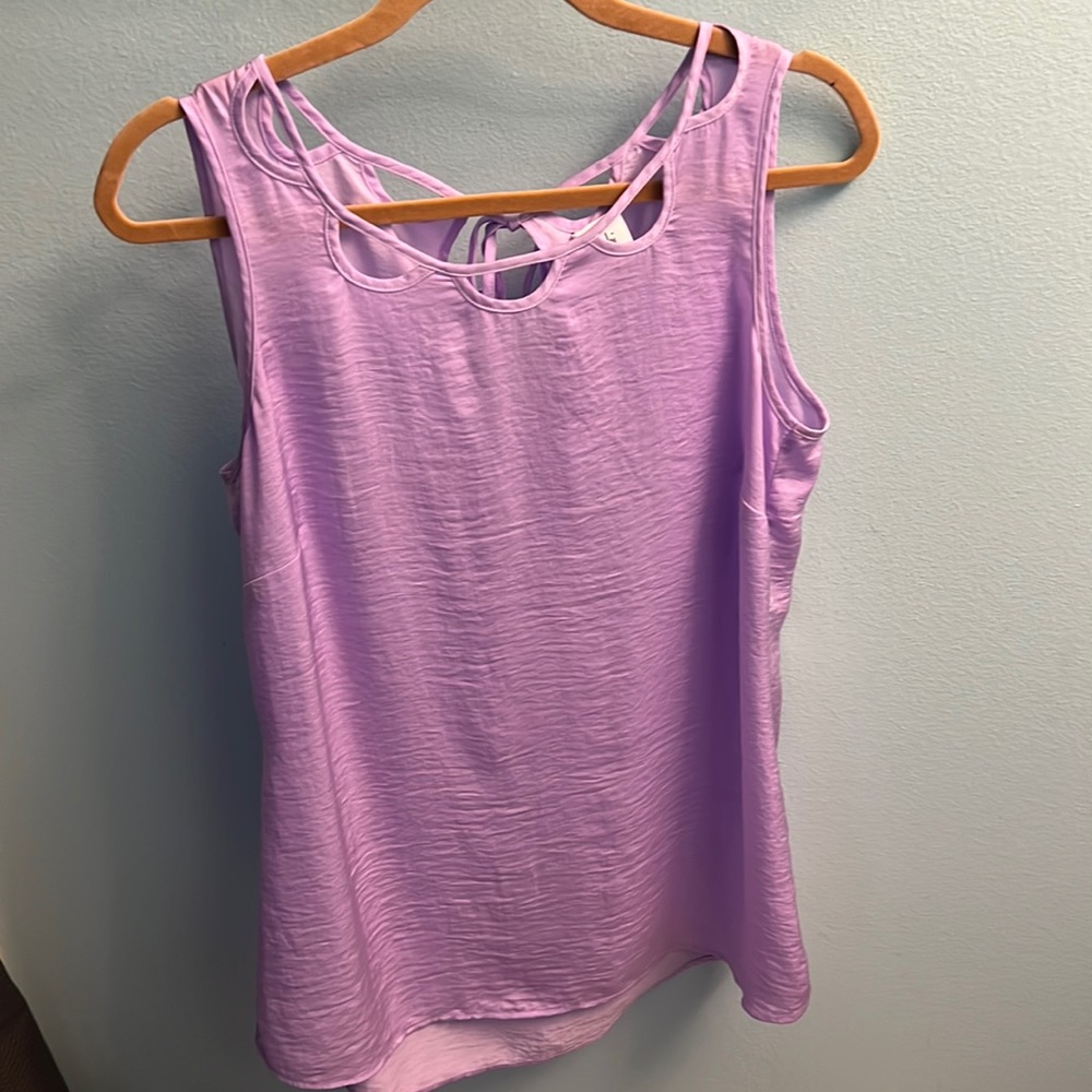 Cabi Lilac Cutout lavender purple top